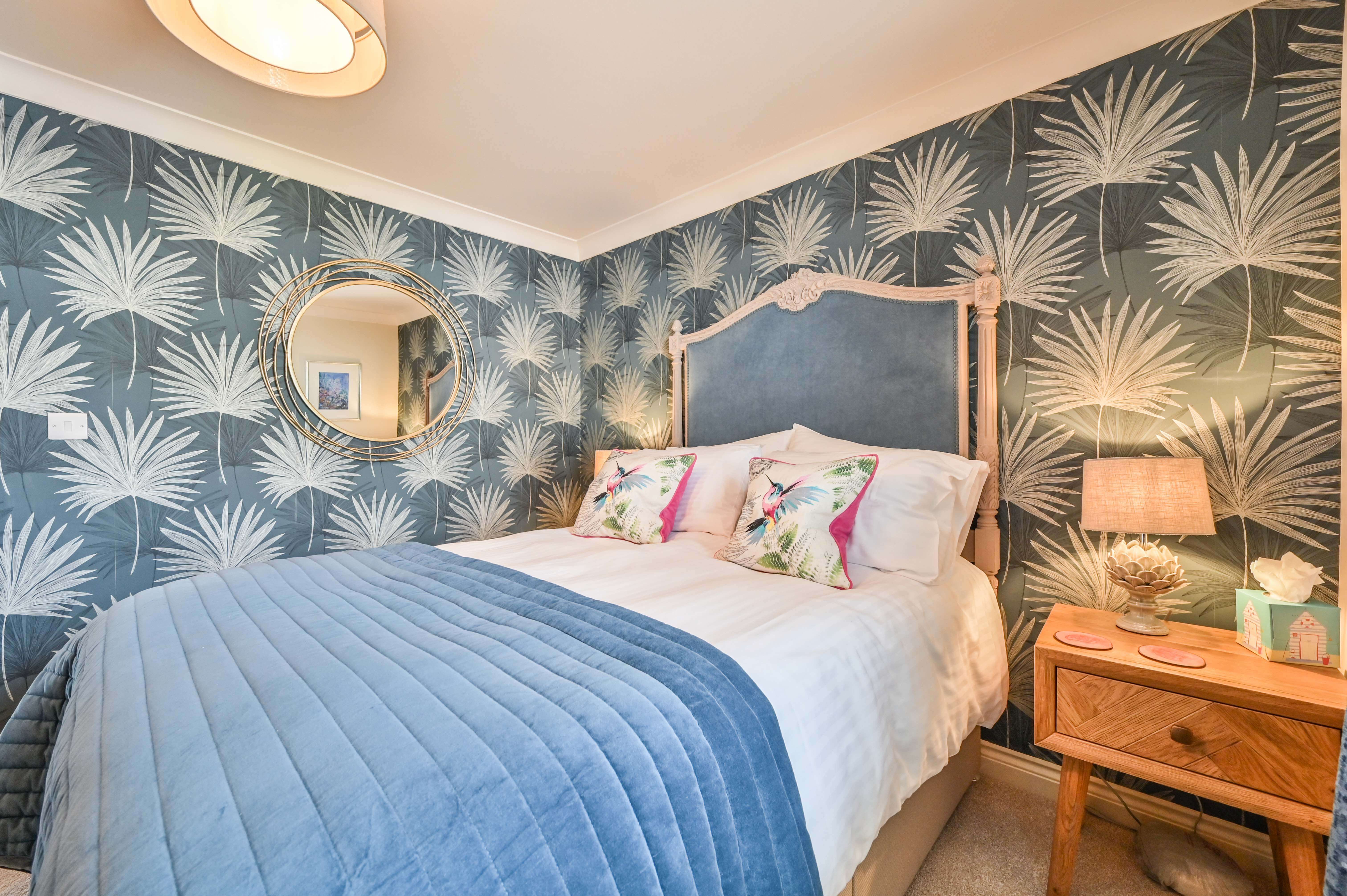 Second bedroom - Lisburne Place luxury self catering accommodation in Torquay.